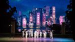 Begini Cara Seniman Wuhan Hormati Paramedis