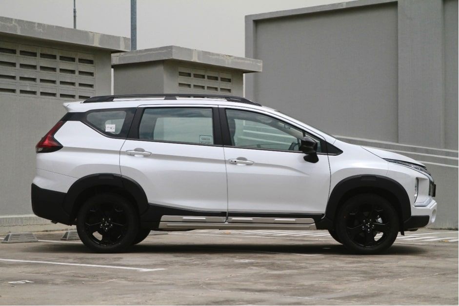 adv mitsubishi