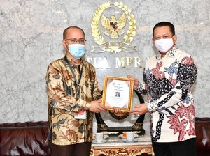 Ketua MPR: Salah Manfaatkan Internet Berujung Bencana Sosial