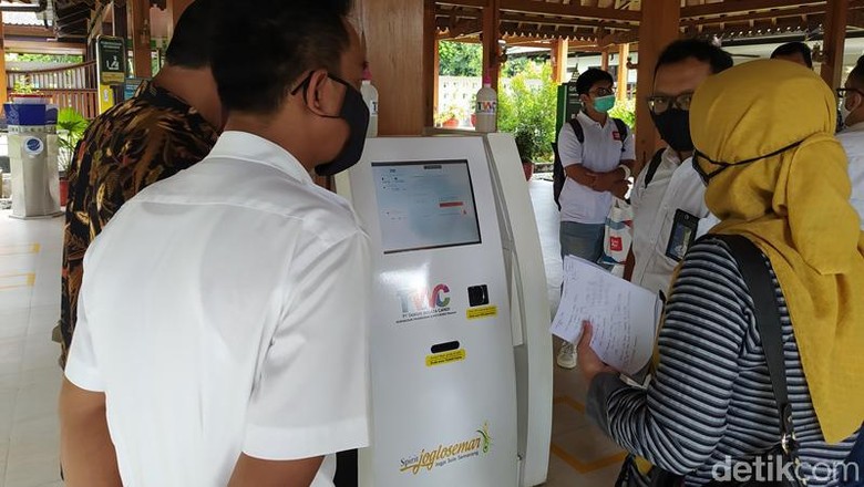 Candi Borobudur, Prambanan, dan Ratu Boko terapkan tiket masuk nontunai. Candi Borobudur, Prambanan, dan Ratu Boko terapkan tiket masuk nontunai mulai Rabu (21/10/2020).