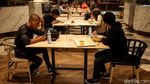 Jakarta PSBB Transisi, Warga Bisa Makan di Restoran Lagi