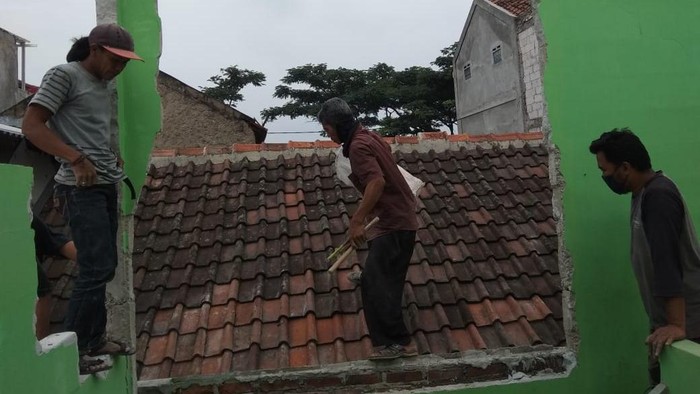 Empat rumah di Bandung Barat rusak terkena ledakan gas