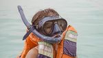 Gempi yang Seru-seruan Snorkeling di Pulau Macan