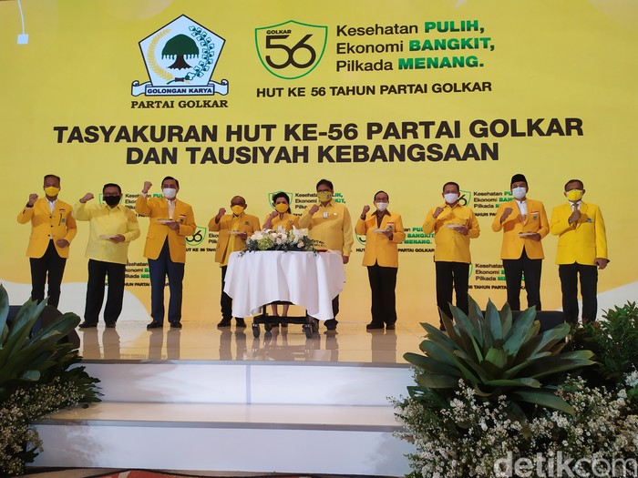 Golkar Gelar Syukuran HUT ke-56, Airlangga hingga Luhut Hadir