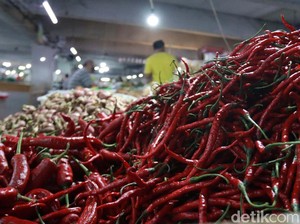 Cabai Merah hingga Tembakau Sumbang Inflasi ke Jawa Barat
