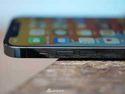 iPhone 12 Pro Pacific Blue Tampil Mewah Harga Rp 15 Juta