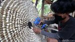 Melihat Limbah Kayu Jadi Furnitur Keren