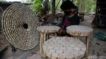 Melihat Limbah Kayu Jadi Furnitur Keren