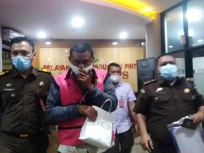 Komisaris Utama PT Pelangi Putra Mandiri, Ghofir Effendy