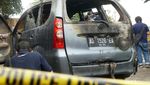 Mayat Wanita Ditemukan Terbakar di Dalam Mobil