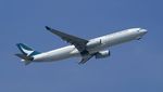 Merugi Gegara Corona, Cathay Pacific PHK Ribuan Karyawan