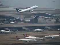 Cathay Blacklist Penumpang karena Sewot Kursi Direbahkan, Rasis Pula