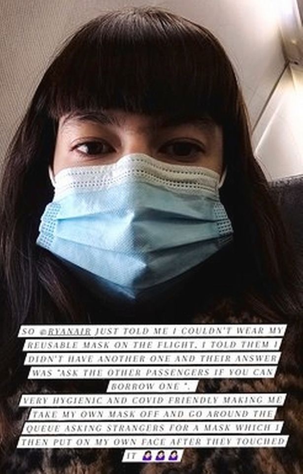 model disuruh pakai masker bekas