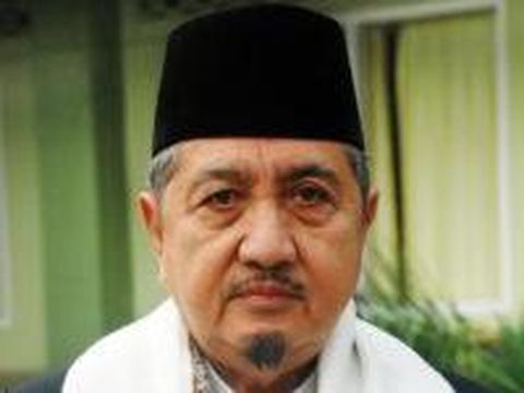 Pimpinan Pondok Modern Darussalam Gontor Ponorogo KH Abdullah Syukri Zarkasyi, meninggal