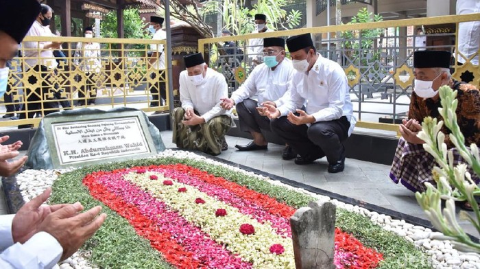 Safari ke Toga dan Tomas, Cara Kepala BNPT Cegah Radikalisme di Jatim