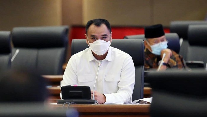 Sekretaris Fraksi Golkar DPRD DKI Jakarta