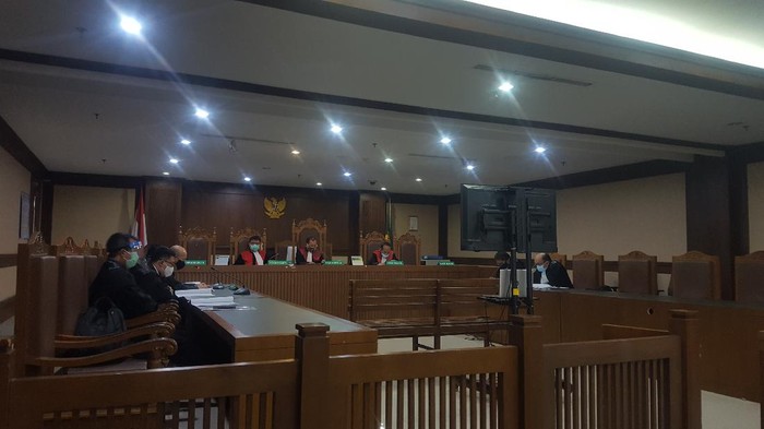 Sidang dakwaan kasus suap proyek PUPR
