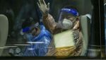 Hebohnya Thailand Sambut Turis Pertama