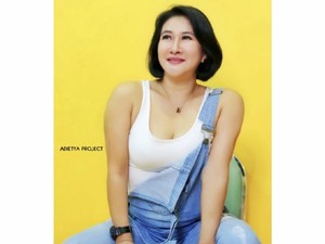 Digoda Anak Muda saat Tampil Seksi, Yurike Prastika Nikmati Berbalas DM