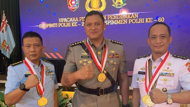 7 Perwira TNI-Polri lulusan terbaik Sespimti