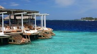 Chill Bar, Six Senses Laamu, Maldives Apa yang harus diminum: Abandon Ship (tequila, mangga-ketumbar, nanas, jeruk dan tingtur air api pedas).