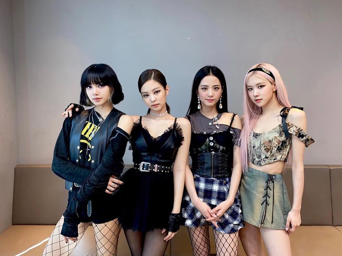 BLACKPINK Promosi Lovesick Girls di TV Amerika BLACKPINK Promosi Lovesick Girls di TV Amerika