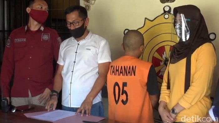 Duda inisial AF (38) di Mamuju ditangkap polisi usai berusaha memperkosa ibu rumah tangga (Abdy-detikcom).