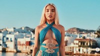 Ella Baig merupakan seorang model seksi berusia 22 tahun. Dok. Instagram/ella.baig