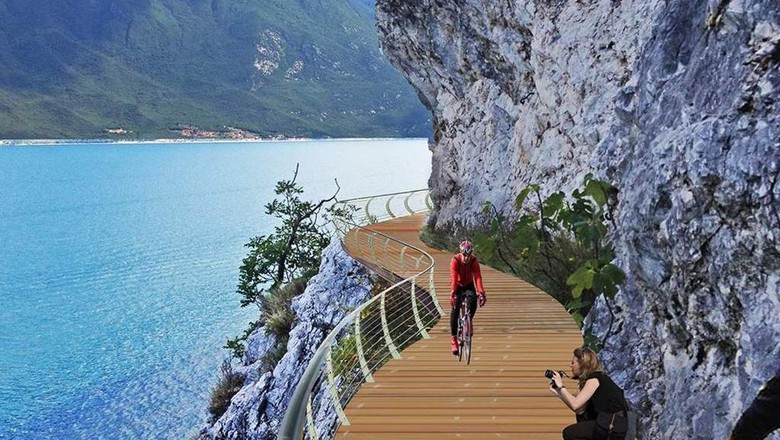 Jalur sepeda di Danau Garda, Italia Jalur sepeda di Danau Garda, Italia