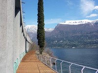 Italia membangun jalur sepeda di Danau Garda yang merupakan danau terbesar di negara itu. Jalur sepanjang 140 km ini telah dikerjakan selama dua tahun terakhir dan ditargetkan dibuka di tahun depan. Italia membangun jalur sepeda di Danau Garda yang merupakan danau terbesar di negara itu. Jalur sepanjang 140 km ini telah dikerjakan selama dua tahun terakhir dan ditargetkan dibuka di tahun depan.