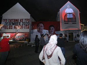 Strategi Kreatif Timses Cawalkot Semarang Hendi-Ita Tarik Perhatian Warga