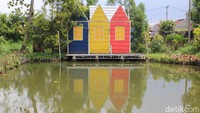 Warna-warna terang dari setiap bangunan ibu kota Amsterdam juga dihadirkan untuk menambah nuansa Belanda. (Siti Fatimah/detikcom)