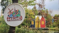 Kampung Tulip berada di Banyu Biru, Jalan Pasir Pogor Raya Jalan Ciwastra, Mekarjaya, Kecamatan Rancasari, Kota Bandung, Jawa Barat. (Siti Fatimah/detikcom)