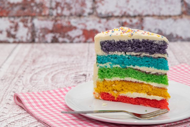 Bendera LGBT Diwujudkan dalam Warna-warni Rainbow Cake?
