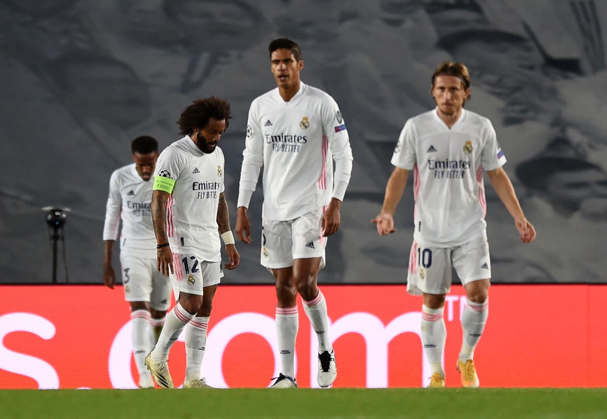 Real Madrid yang Sudah Jatuh Tertimpa Tangga (Getty Images/Denis Doyle)