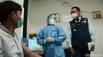 Ridwan Kamil Tinjau Simulasi Vaksinasi COVID-19 di Depok