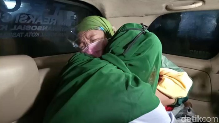 Saudara kembar trena treni akhirnnya bertemu