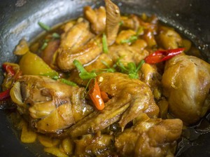 Resep Semur Ayam dan Tahu yang Selalu Jadi Favorit