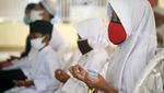 Anak-anak Keluarga Terdampak COVID-19 Terima Santunan