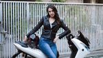 Potret Anya Geraldine dengan Gaya Boyish Style, Tetap Memikat