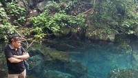 Situ Biru Cilembang Sumedang ini dikenal banyak orang karena keindahan airnya yang berwarna biru karena kejernihannya.