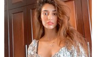 Titik balik kariernya adalah film M. S. Dhoni: The Untold Story. Sebuah film biopik tentang kehidupan kapten tim kriket India Mahendra Singh Dhoni.(dok. Instagram @dishapatani)  