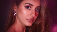Di tahun 2017 dia juga pernah membintangi film Kung Fu Yoga yang diperankan juga oleh Jackie Chan dan Lay Zhang EXO. (dok. Instagram @dishapatani)  