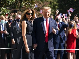 Mantan Ajudan: Melania Akan Ceraikan Donald Trump Setelah Kalah Pilpres