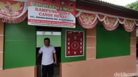 Lokasi ini juga menyediakan ruang isolasi COVID-19.