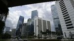 Jakarta Diselimuti Awan Mendung