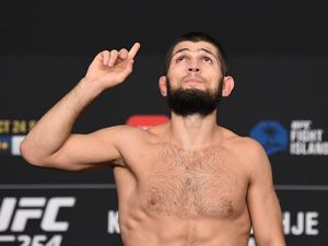 Khabib Nurmagomedov Jadi yang Terbaik