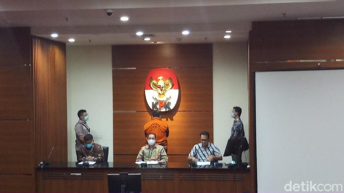 Konpers KPK Tahan Wali Kota Tasikmalaya Tersangka Suap Eks Pejabat Kemenkeu