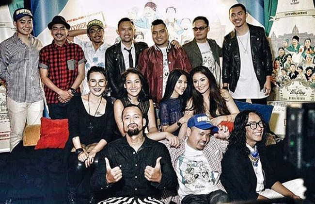 Mieke Amalia bergabung dengan Extravaganza pada 2004. Acara televisi itulah yang mempopulerkan namanya dan membuatnya bertemu Tora Sudiro. Foto: Instagram @mieke_amalia