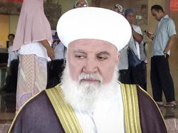 Mufti Damaskus Tewas Akibat Ledakan Bom, Pangeran Arab Saudi Koma 15 Tahun